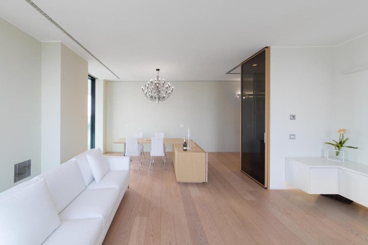 Stylish Elegant Suite In Torre Solaria With Exclusive Milan'S View Ngoại thất bức ảnh